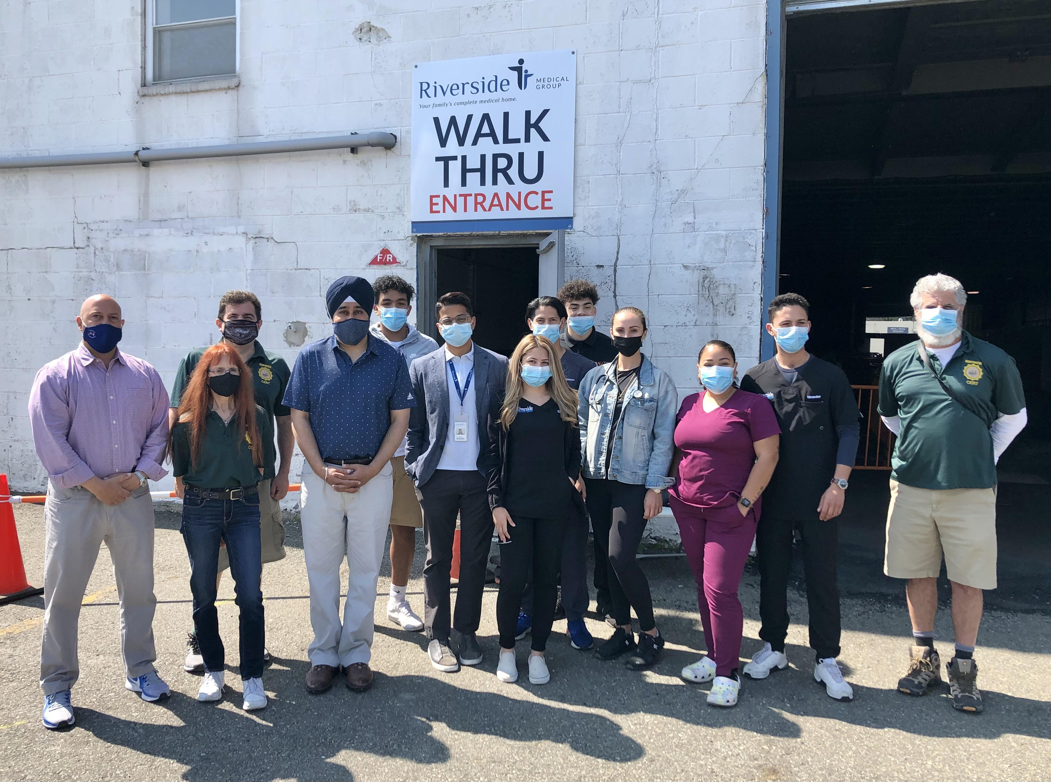 Mayor Bhalla thanks Dr. Brahmbhatt, Riverside Medical Group for keeping